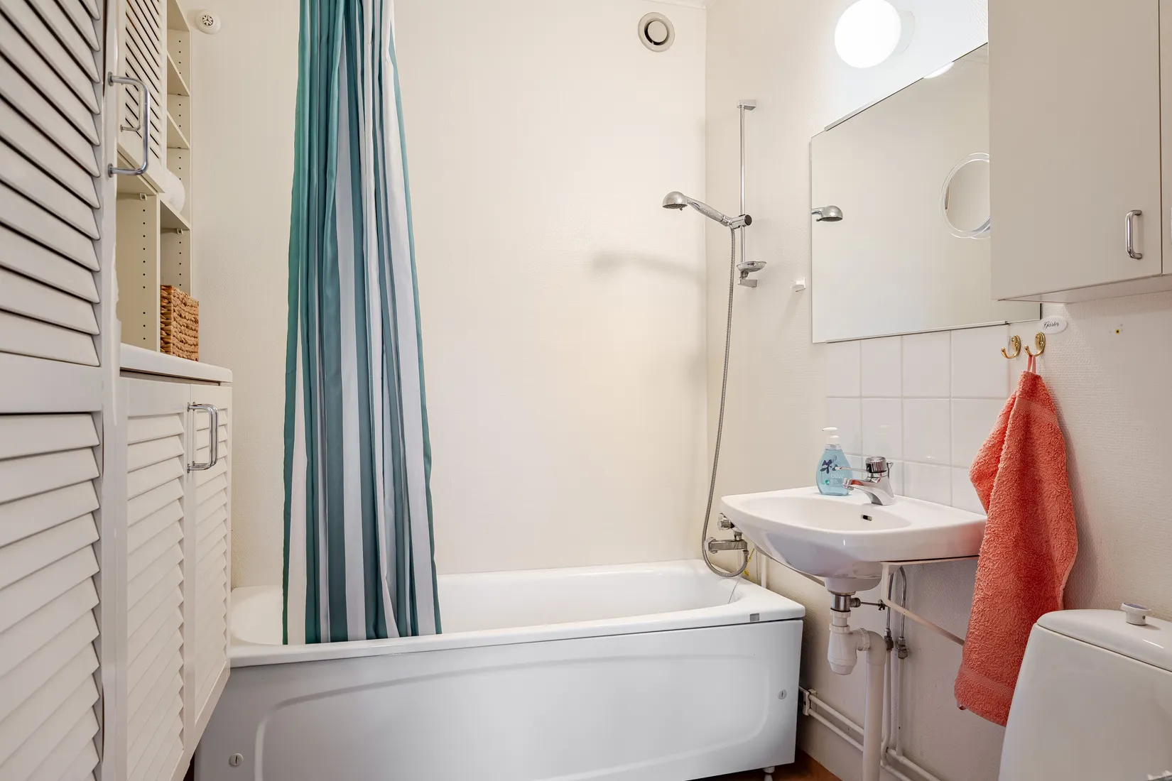 Bostadsrätt, Bruksraden 11, Åkers Styckebruk, Strängnäs