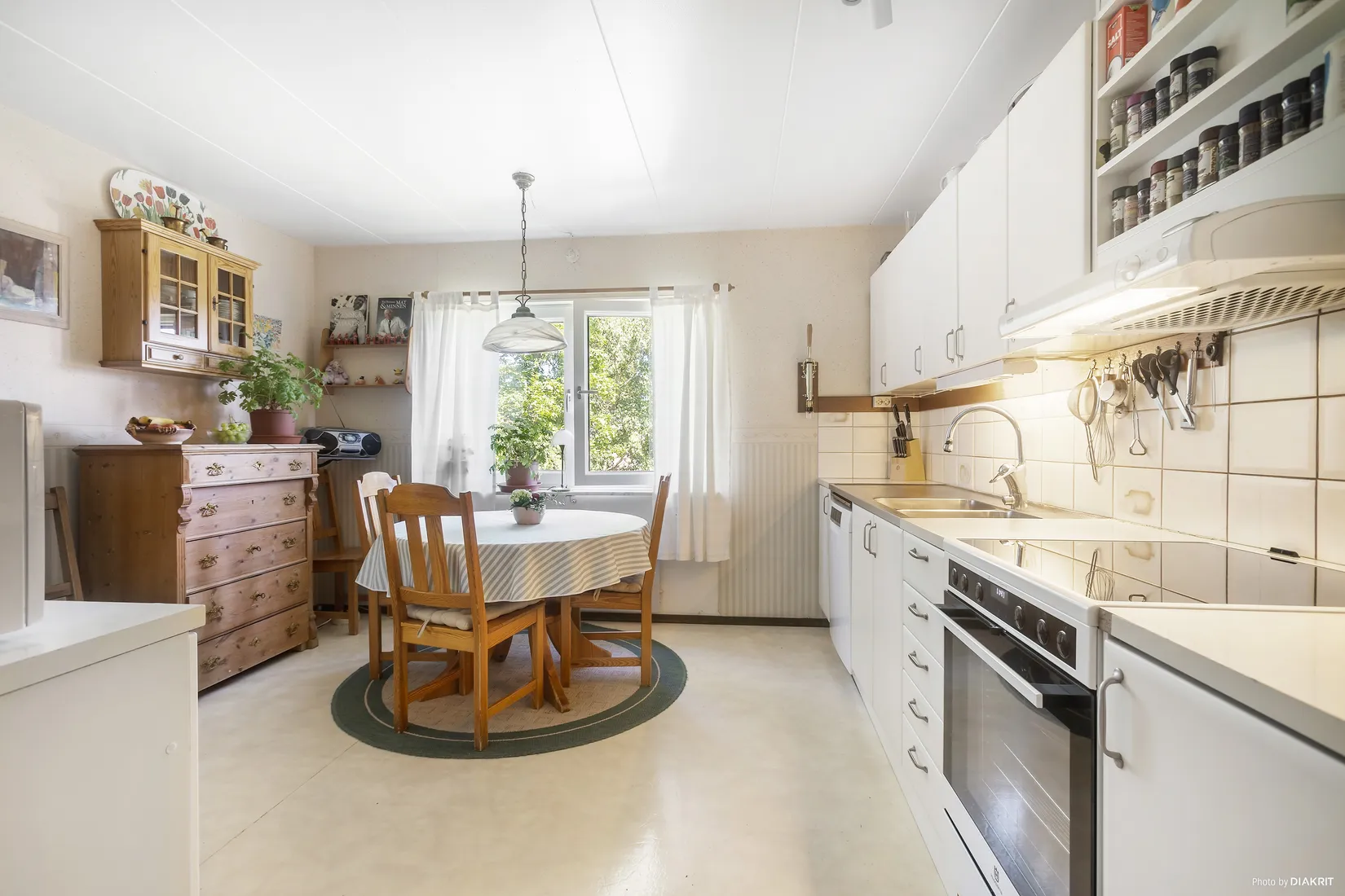 Villa, Bronsvägen 7, Skarpäng, Täby