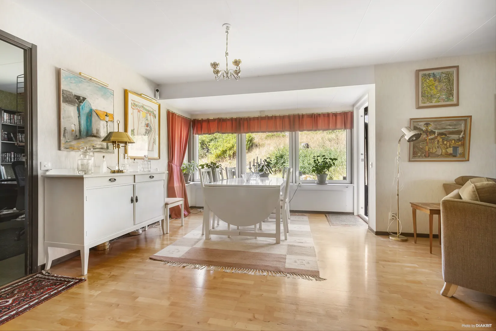 Villa, Bronsvägen 7, Skarpäng, Täby