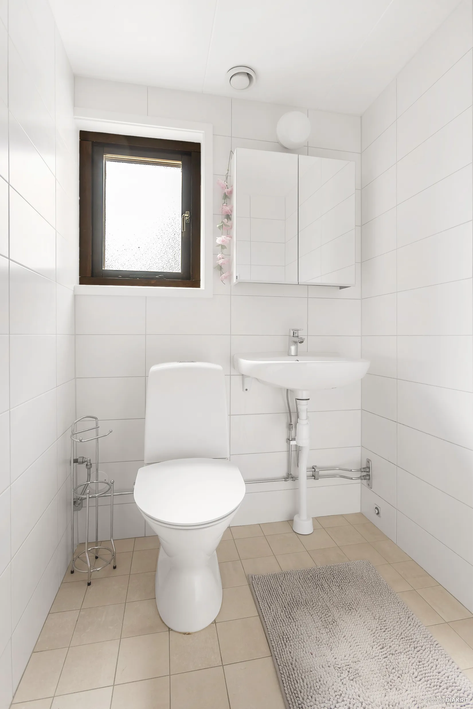 Villa, Bronsvägen 7, Skarpäng, Täby