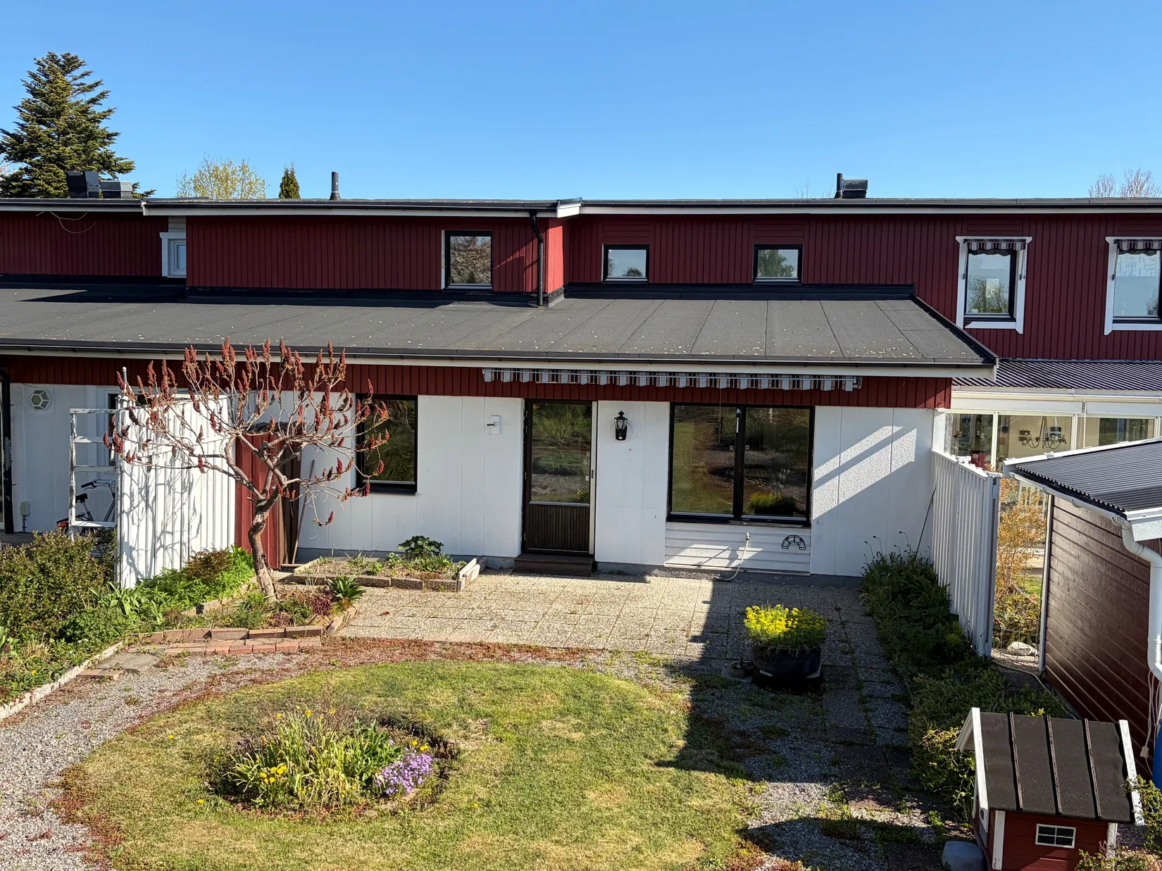 Villa, Gitarrvägen 11, Viksjö Hummelmora, Järfälla