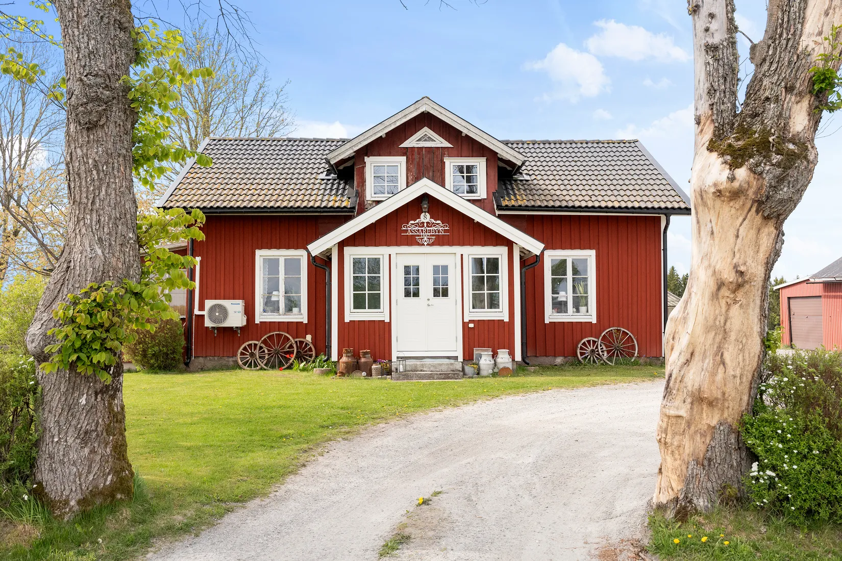 Villa, Assarebyn 8, Mellerud