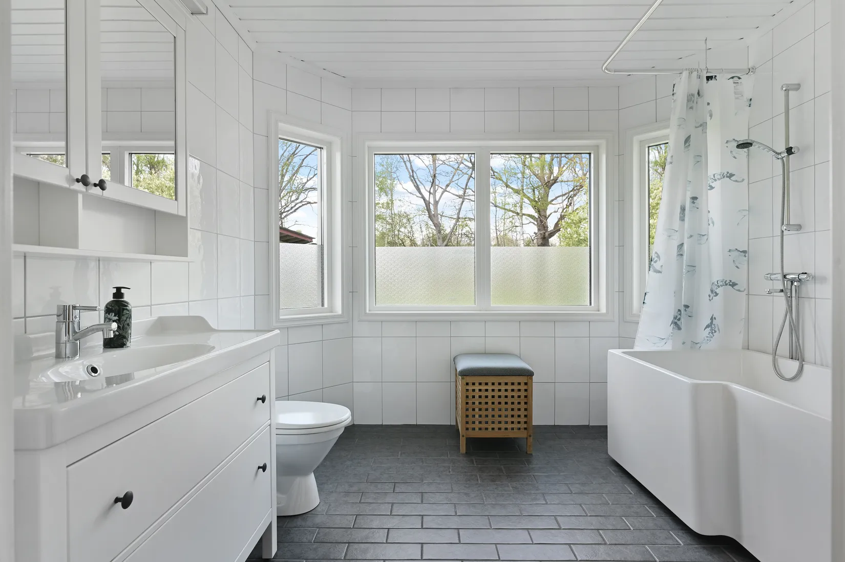 Villa, Sjöglimtsvägen 11, Färingsö Färjestaden, Ekerö