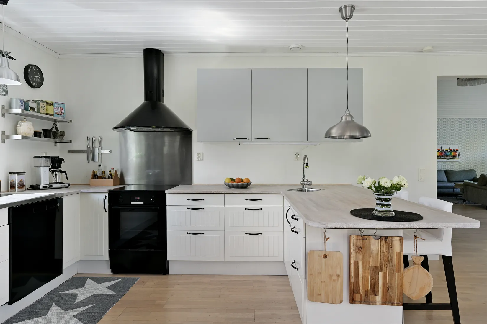 Villa, Sjöglimtsvägen 11, Färingsö Färjestaden, Ekerö
