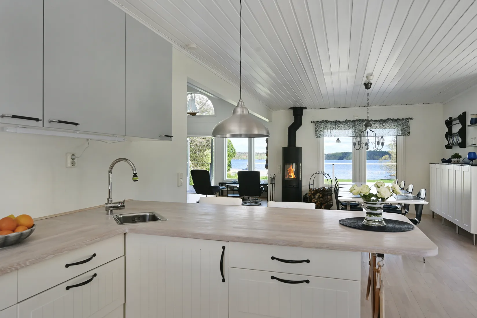 Villa, Sjöglimtsvägen 11, Färingsö Färjestaden, Ekerö
