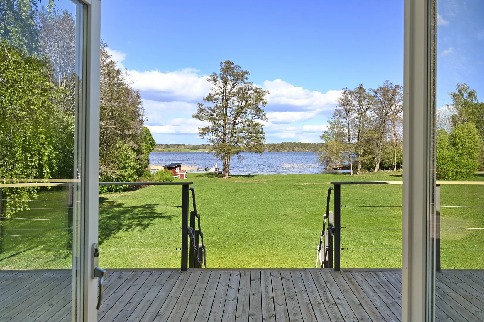 Villa, Sjöglimtsvägen 11, Färingsö Färjestaden, Ekerö