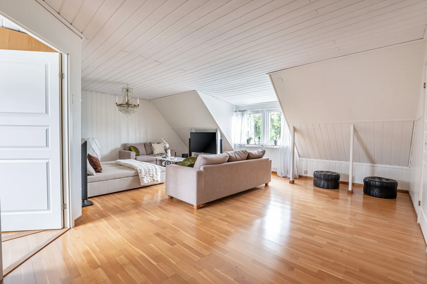 Villa, Radhus, Storängsvägen 112, Vendelsö, Haninge