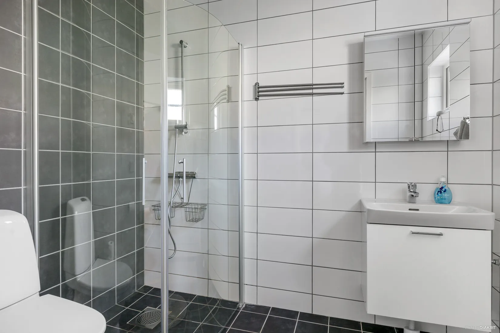 Radhus, Gullrisgatan 131, Sörby, Kumla