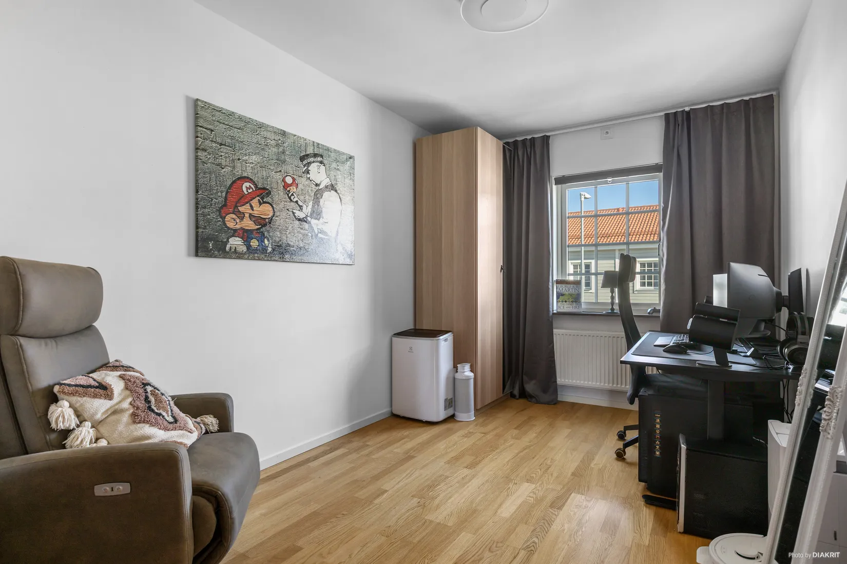 Radhus, Gullrisgatan 131, Sörby, Kumla
