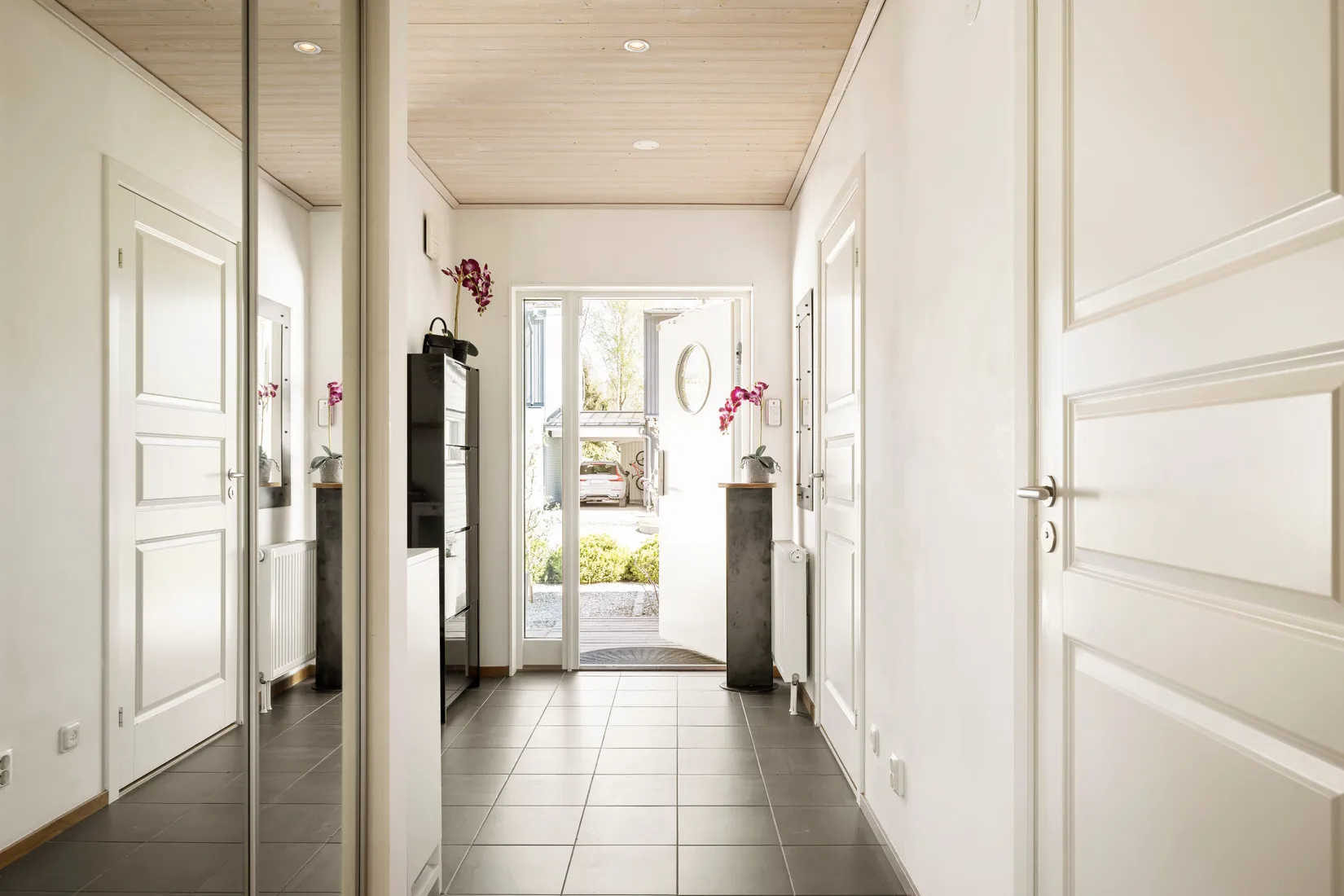 Villa, Radhus, Torpängsbacken 66, Gribbylund, Täby
