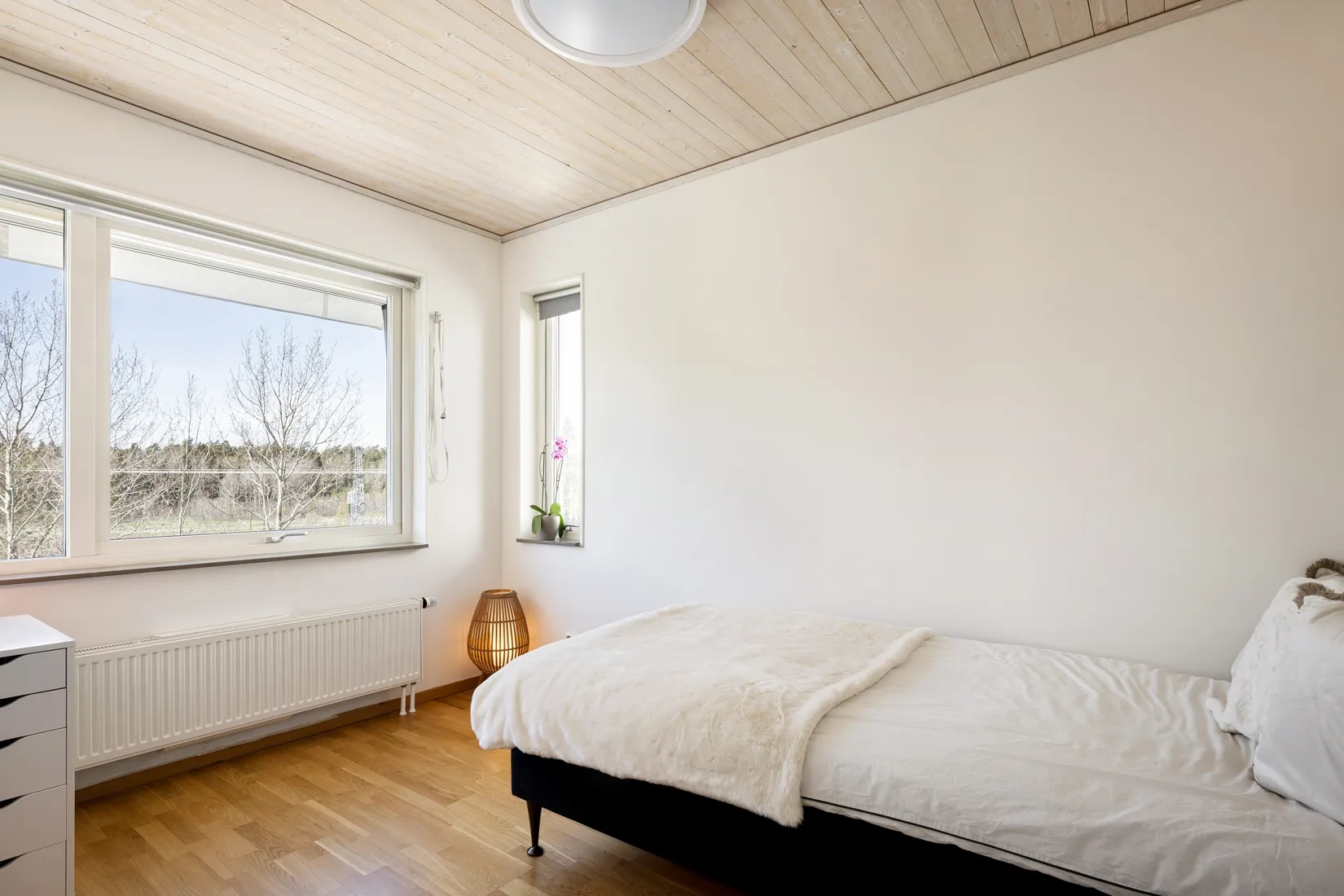 Villa, Radhus, Torpängsbacken 66, Gribbylund, Täby