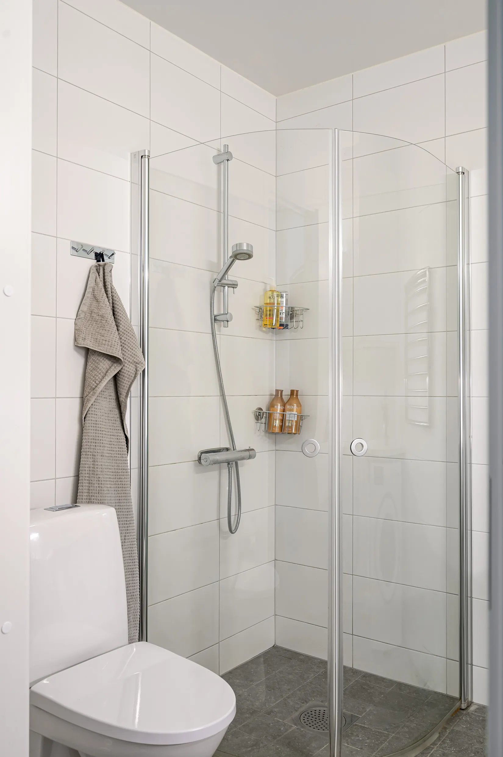Bostadsrätt, Byalagsvägen 4B, Stuvsta centrum, Huddinge