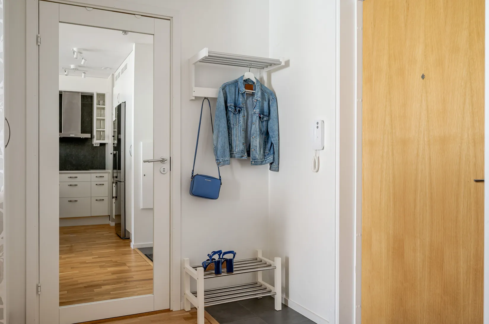 Bostadsrätt, Byalagsvägen 4B, Stuvsta centrum, Huddinge