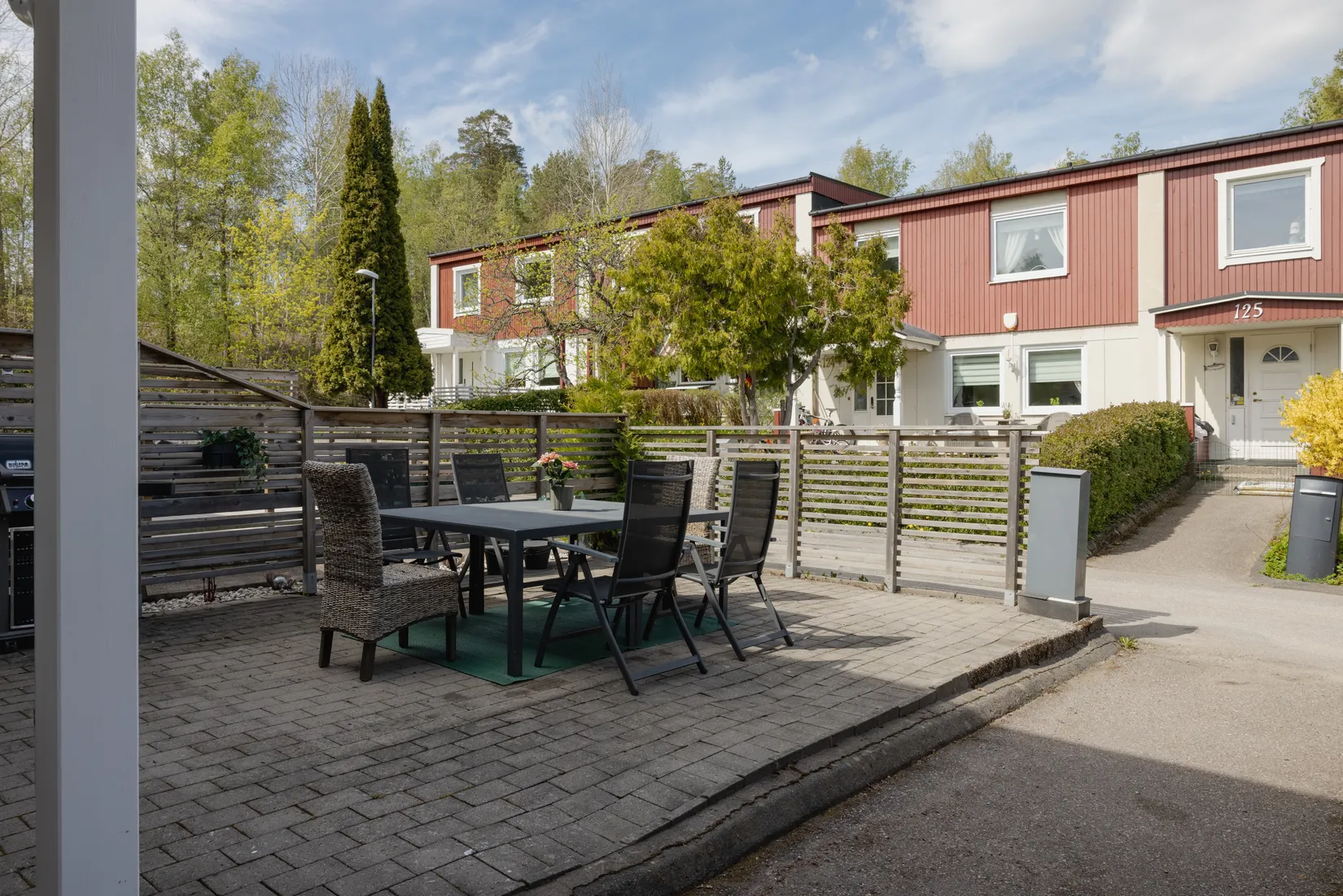 Radhus, Svampstigen 118, Salem