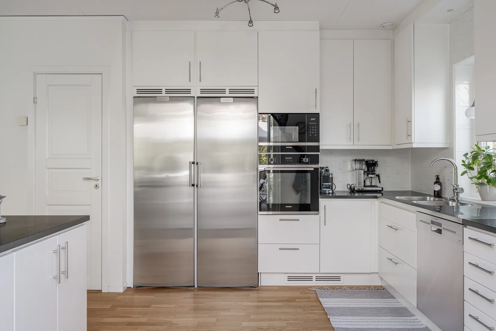 Villa, LÖVBRUNNAVÄGEN 24, Lövbrunna, Täby