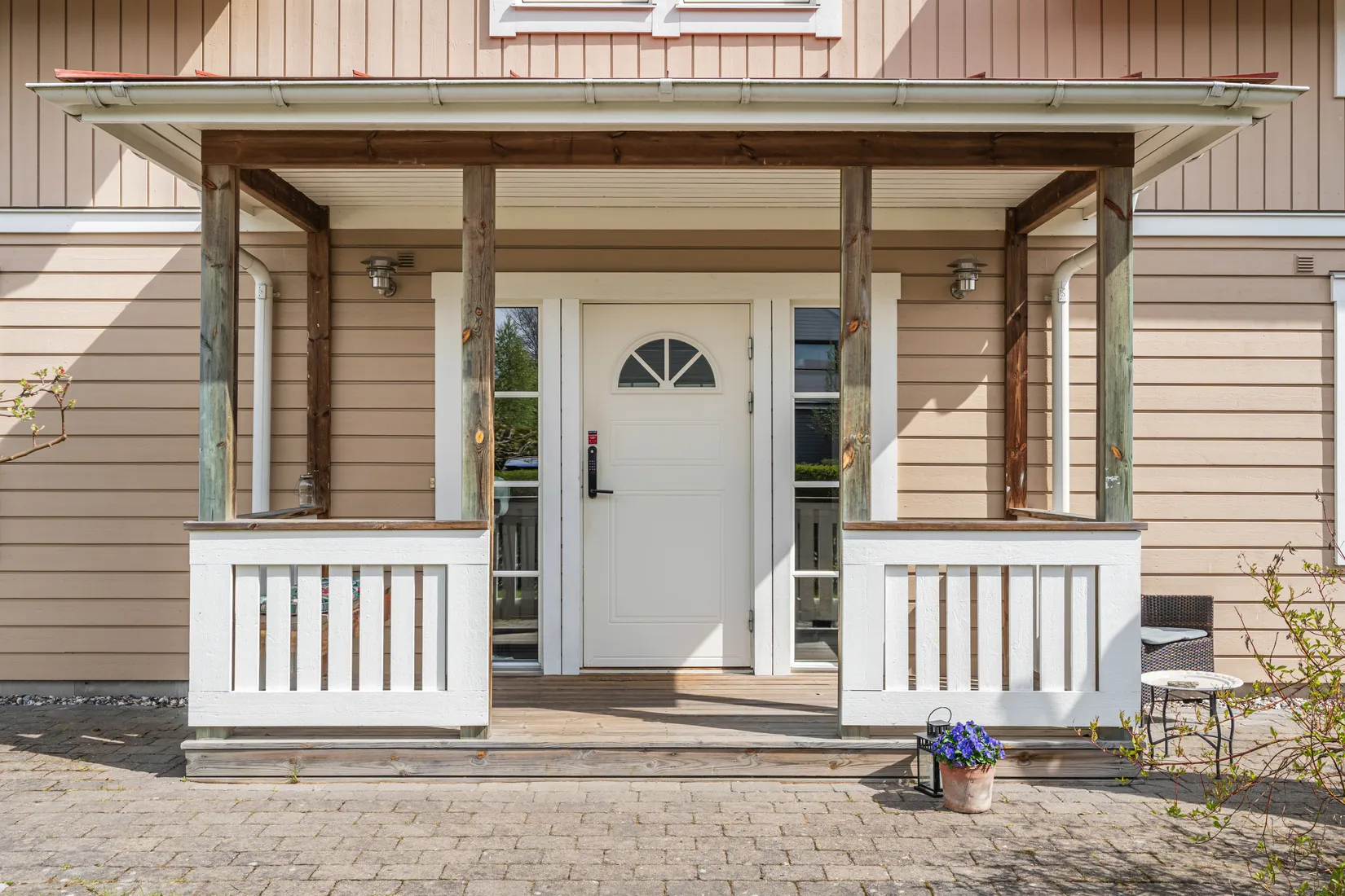 Villa, LÖVBRUNNAVÄGEN 24, Lövbrunna, Täby