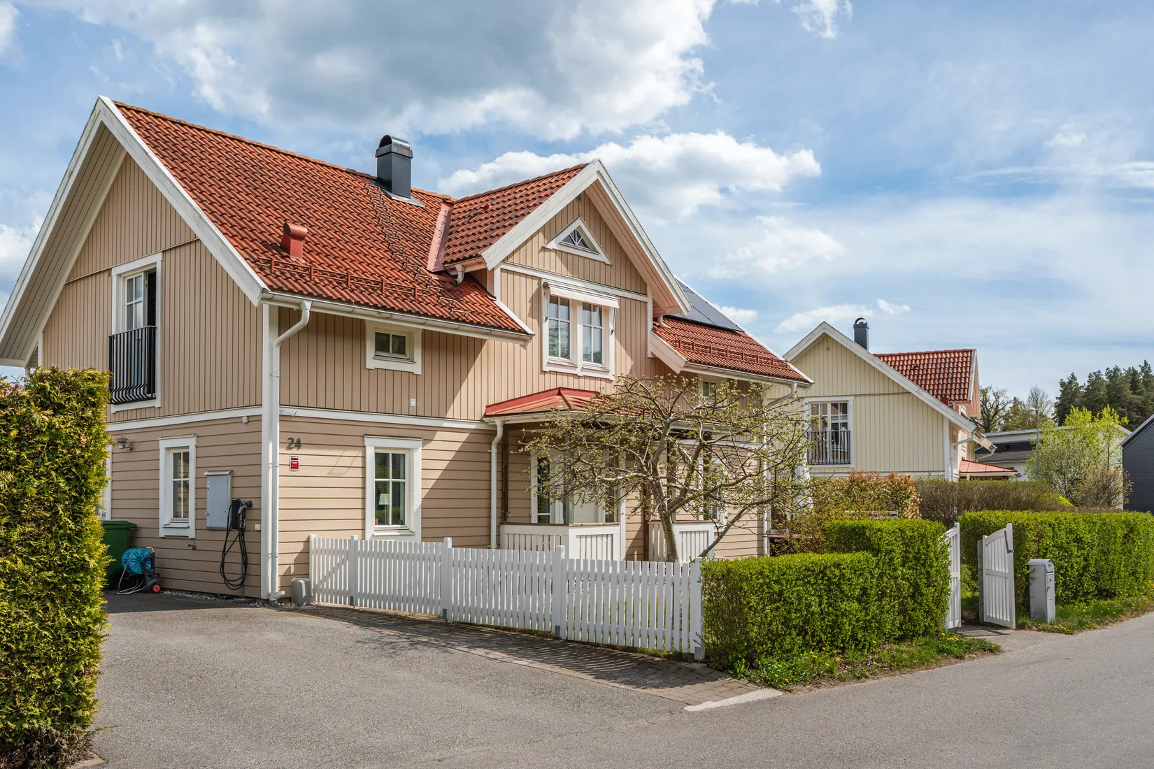 Villa, LÖVBRUNNAVÄGEN 24, Lövbrunna, Täby