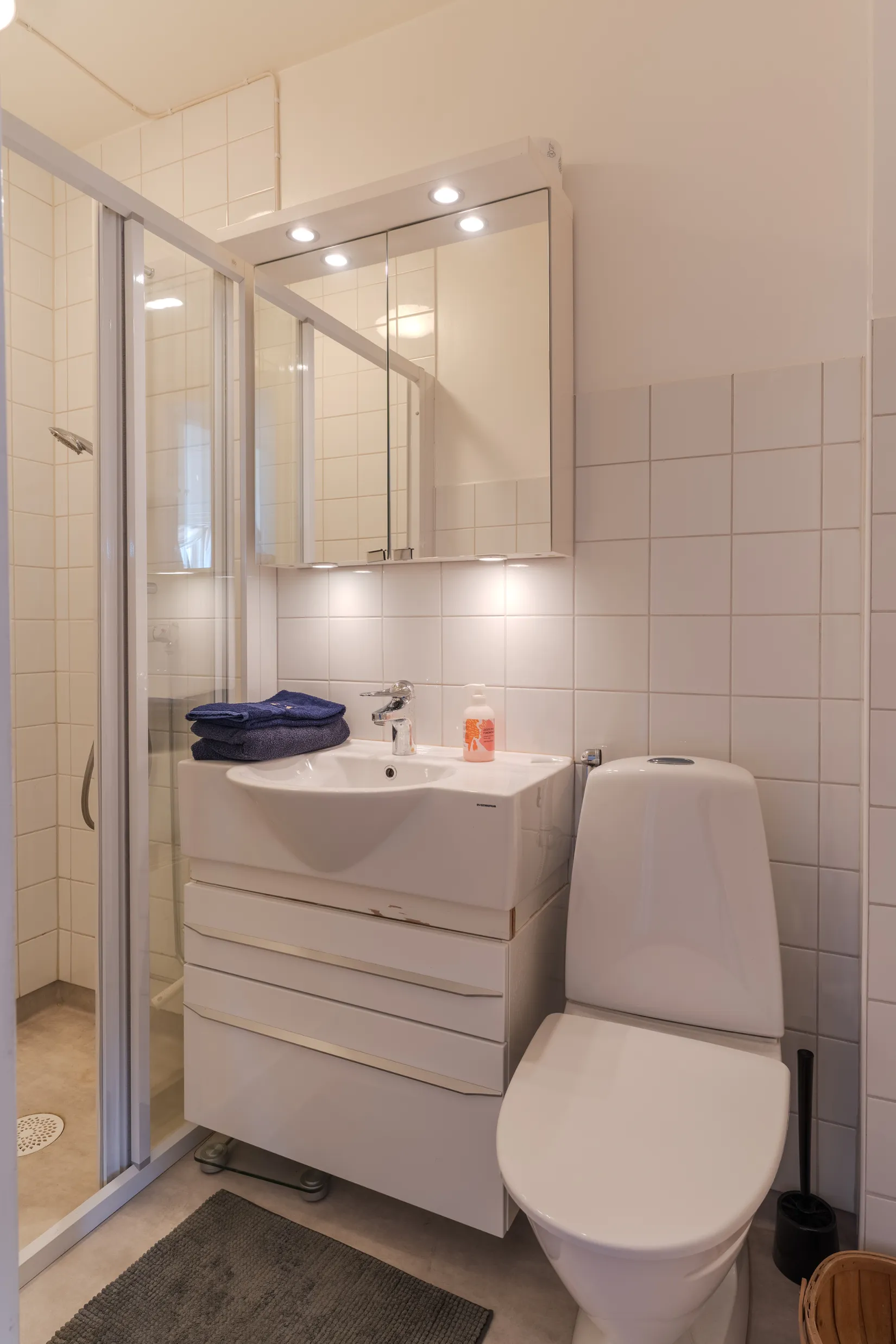 Villa, Västra Trädgårdsgatan 23, Centrum, Nyköping