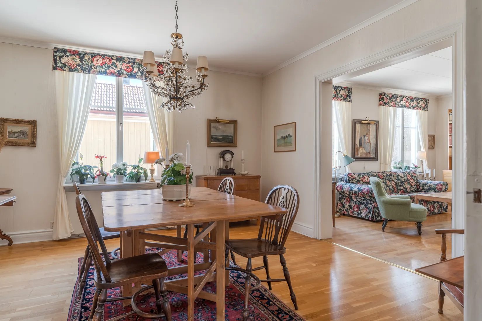 Villa, Västra Trädgårdsgatan 23, Centrum, Nyköping