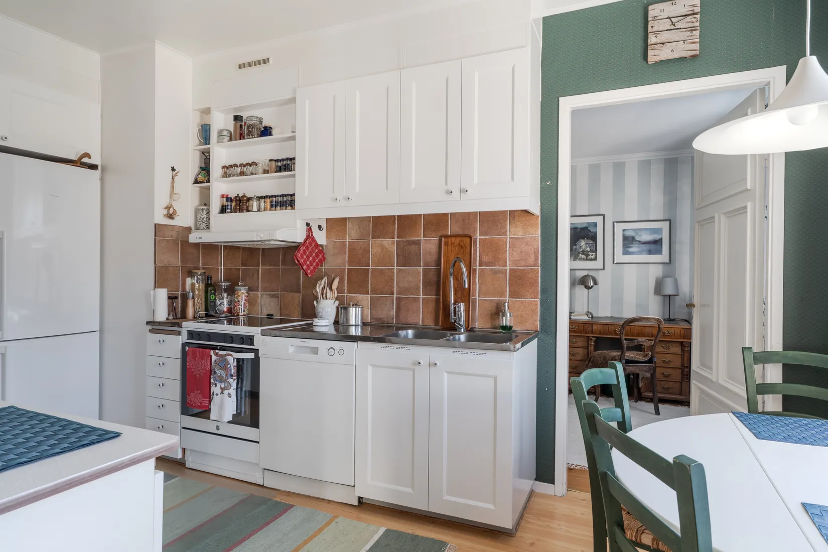 Villa, Västra Trädgårdsgatan 23, Centrum, Nyköping