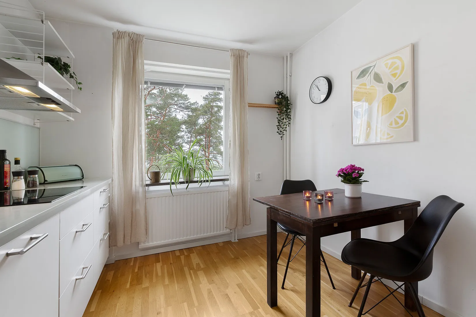 Bostadsrätt, Knektvägen 1, 4 tr, Kungsängen centrum, Upplands-Bro