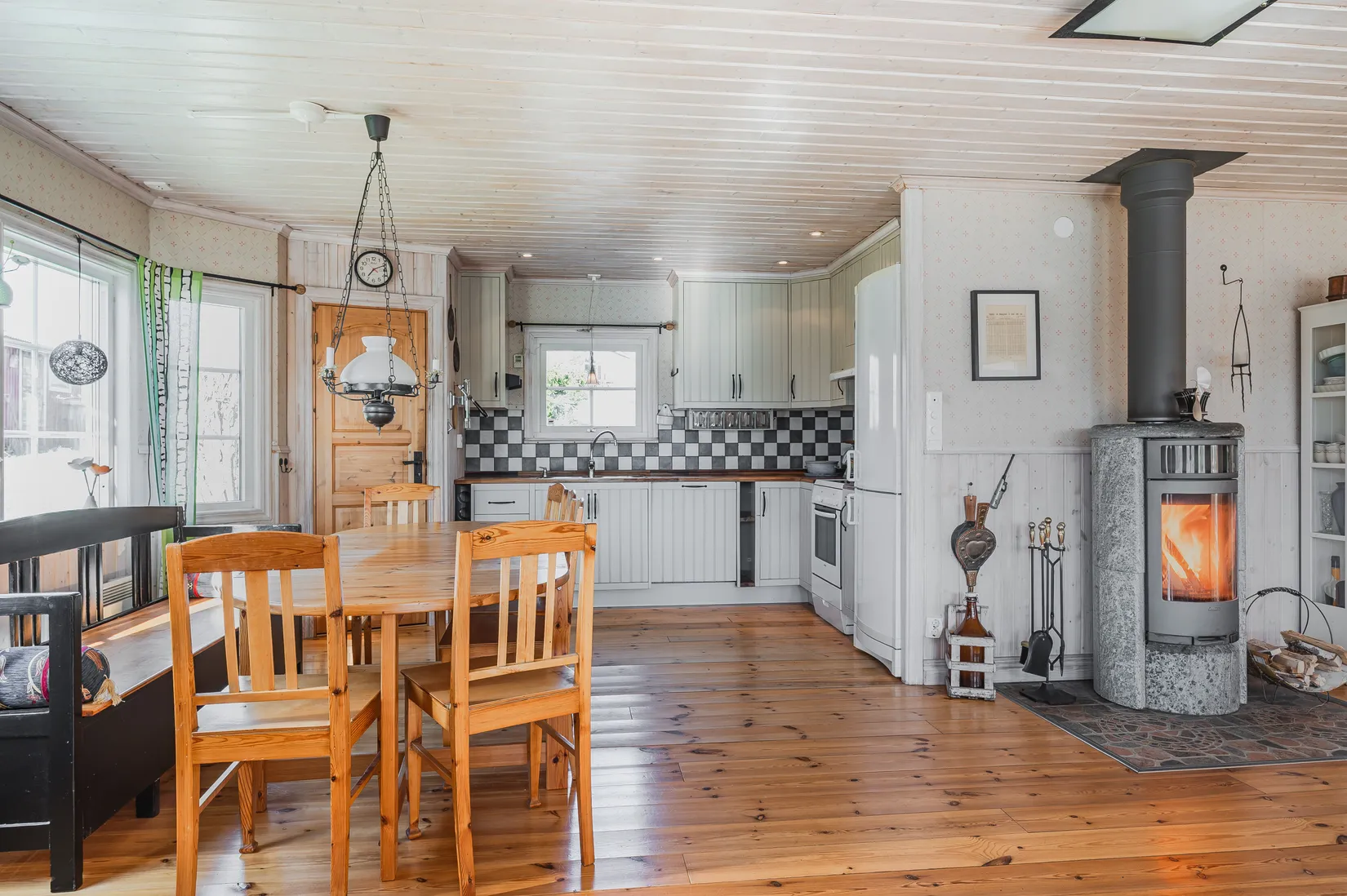 Villa, Lakasund 153, Bonässund, Örnsköldsvik