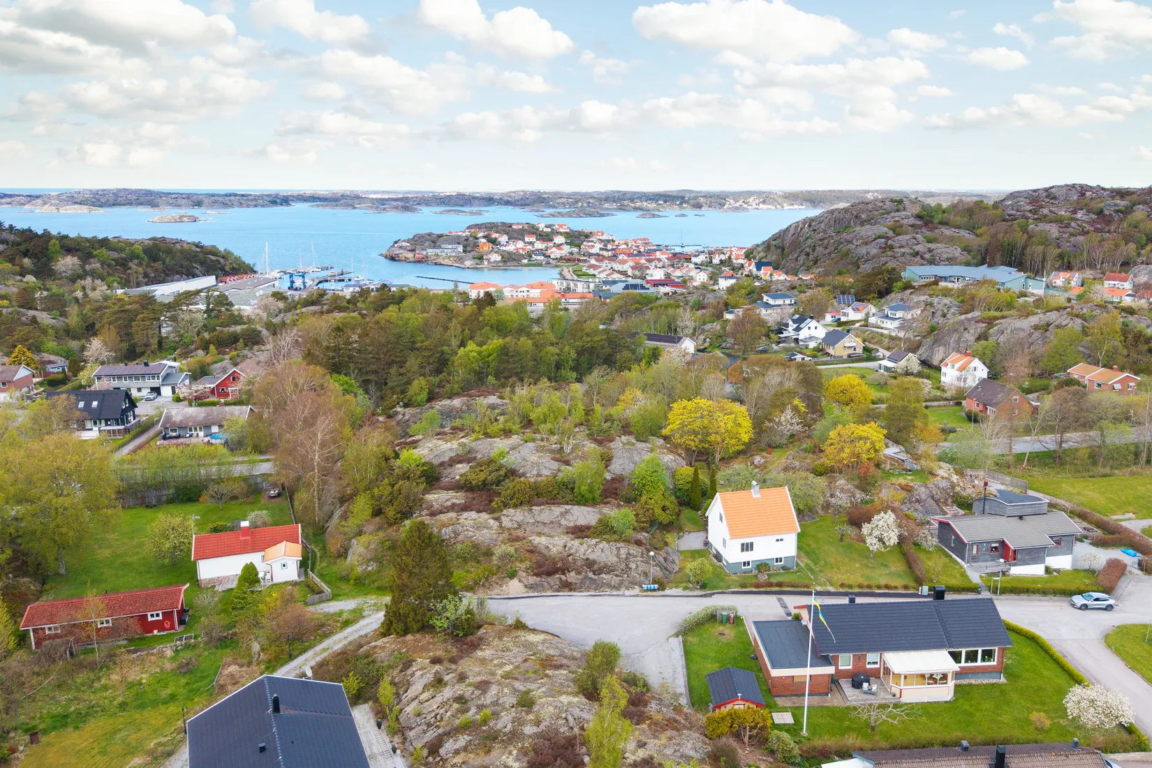 Villa, Majlyckevägen 4, Ellös – charmigt kustsamhälle med genuin skärgårdskänsla, Orust