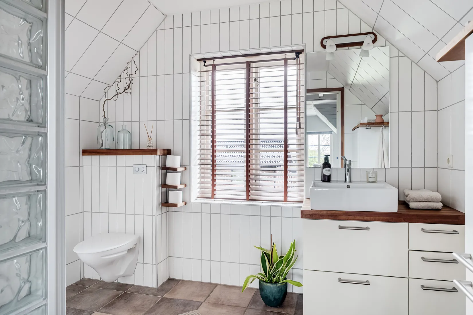 Villa, Brötavägen 31, Viby, Kristianstad