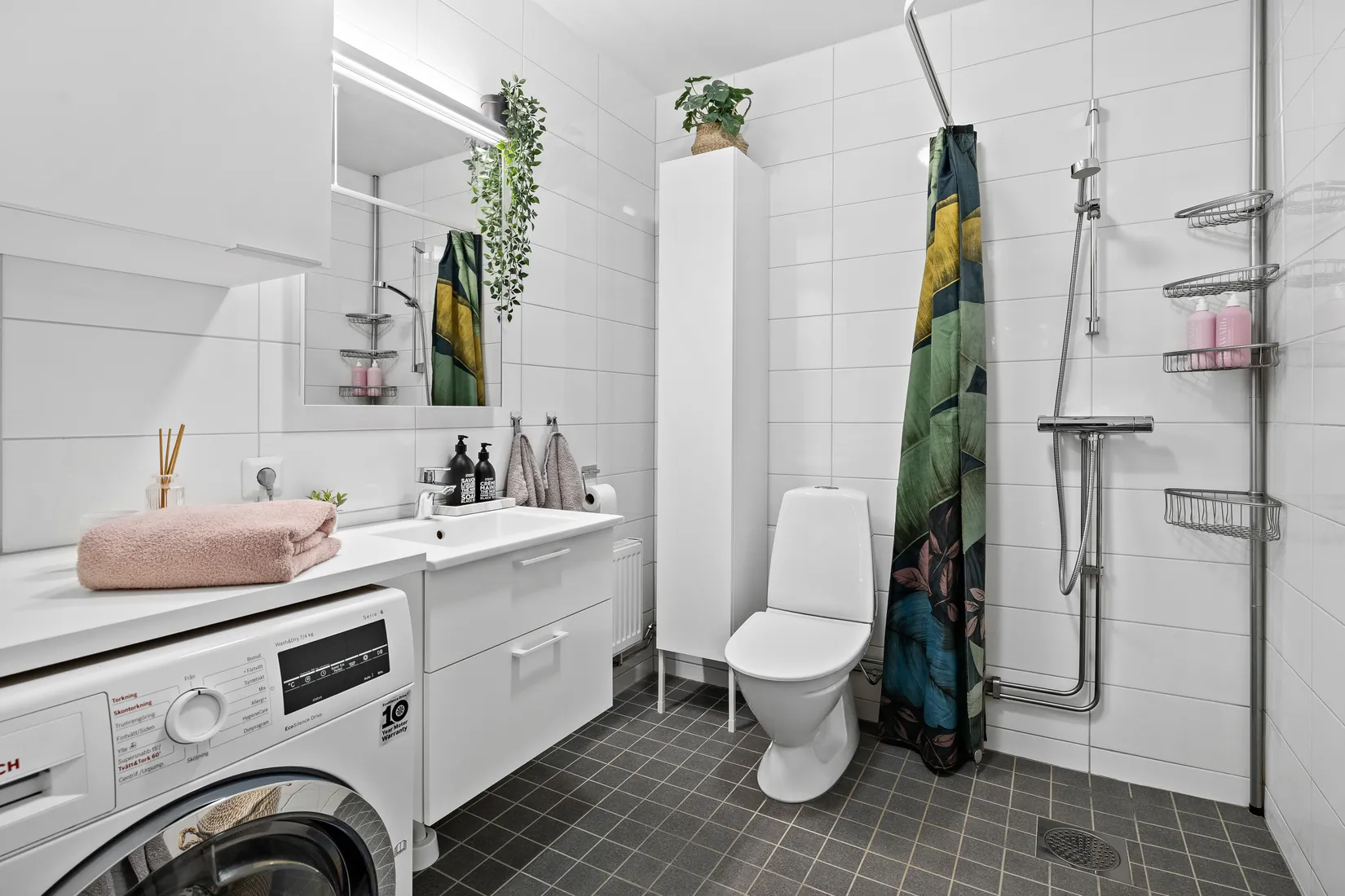 Bostadsrätt, Vintergaloppsgatan 5, Täby park, Täby