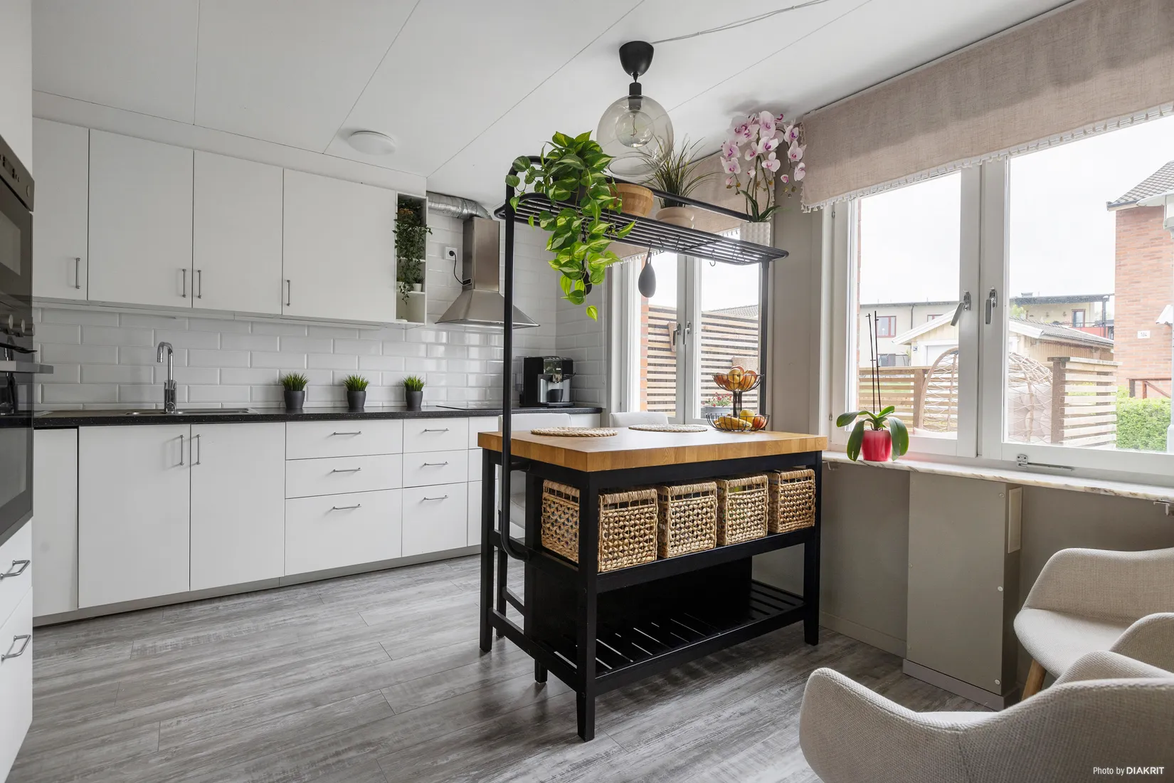 Radhus, Willéngatan 74, Kumlaby, Kumla