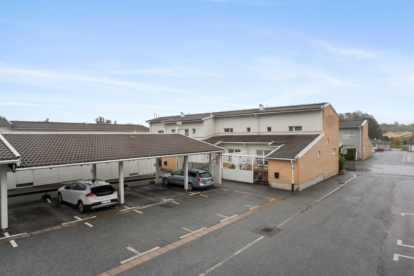 Bostadsrätt, Radhus, Lantgårdsvägen 27, Viby, Sollentuna