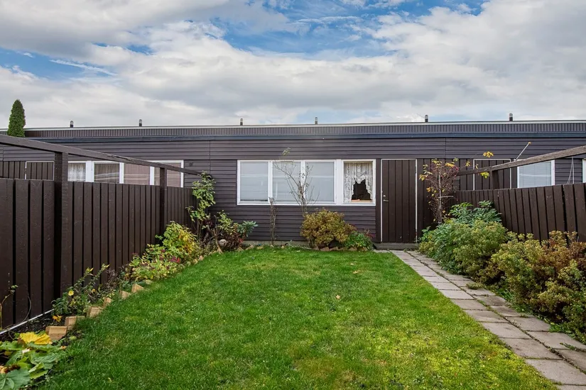 Villa, Stångjärnsgatan 19, Bäckby, Västerås
