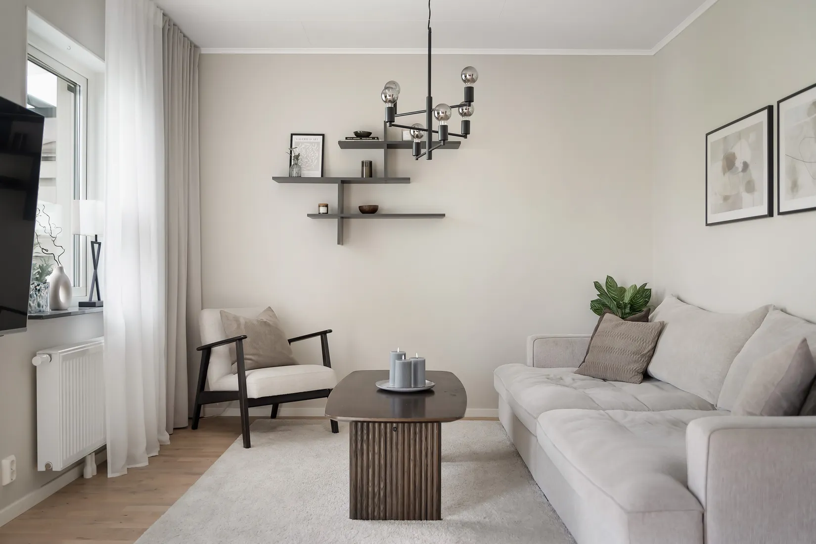 Radhus, Sufflettvägen 22, Södra Gunsta, Uppsala