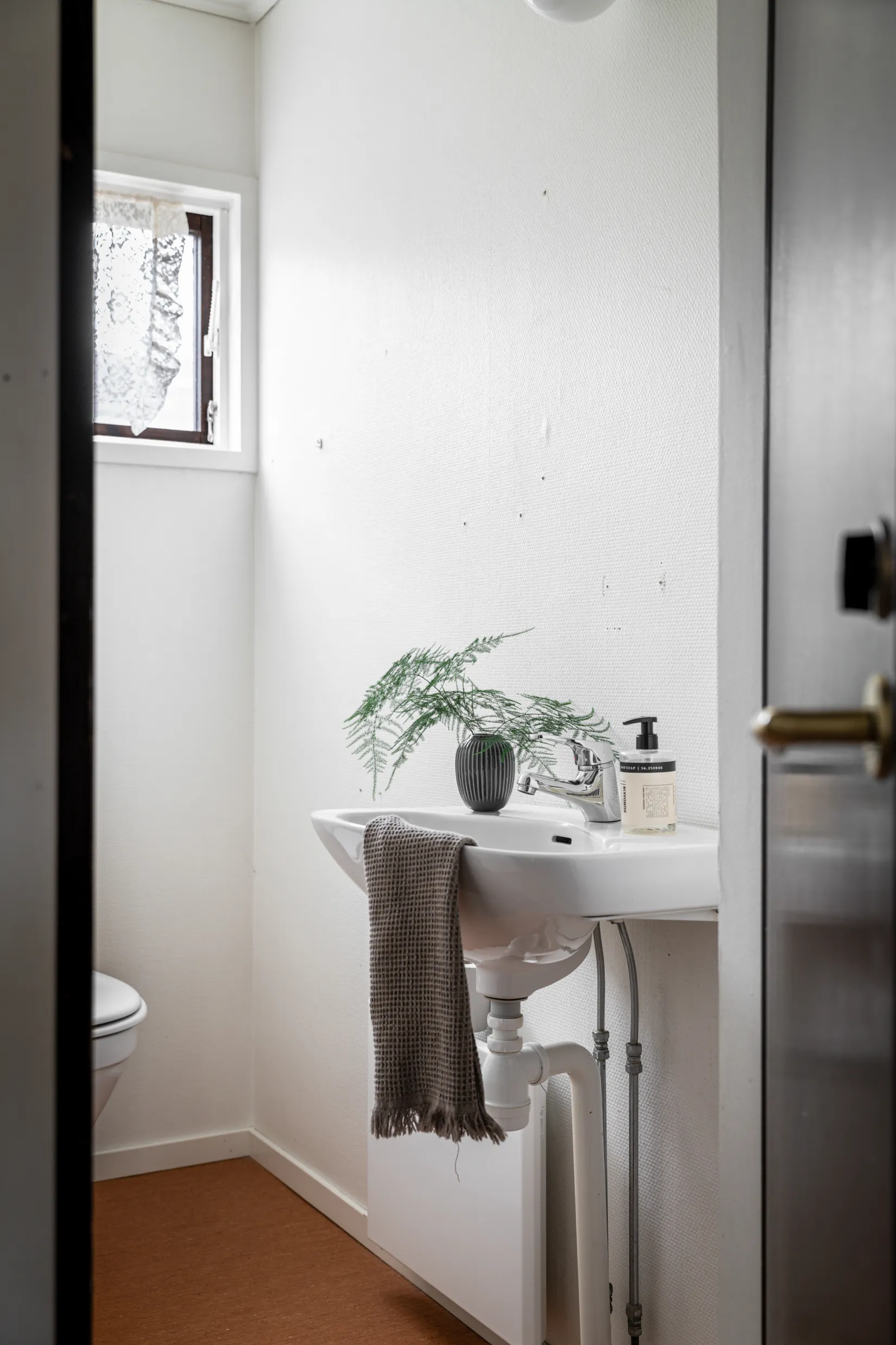 Villa, Radhus, Sjövallavägen 18, Alafors, Ale