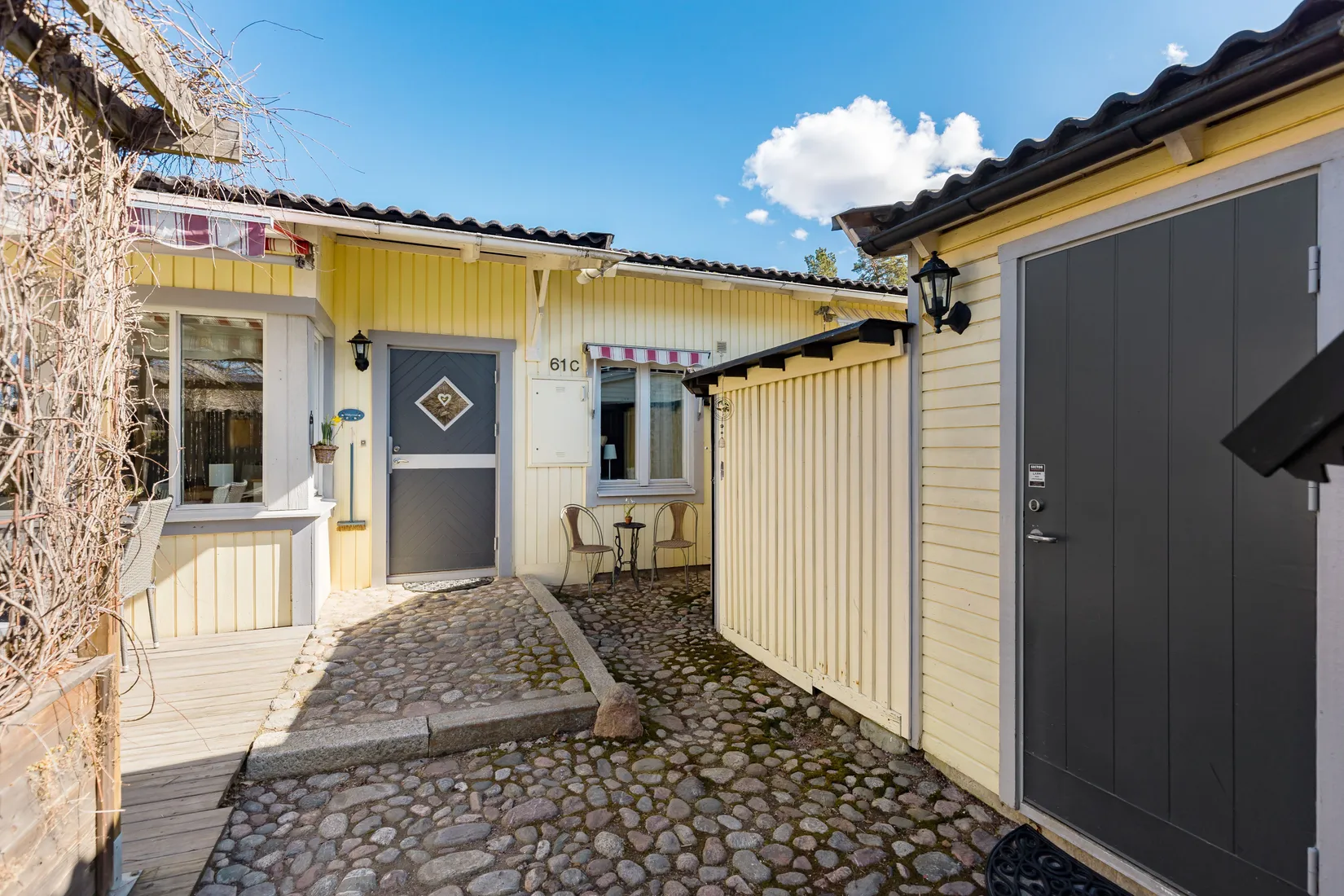 Radhus, Stenvägen 61C, Stenvägen, Strängnäs