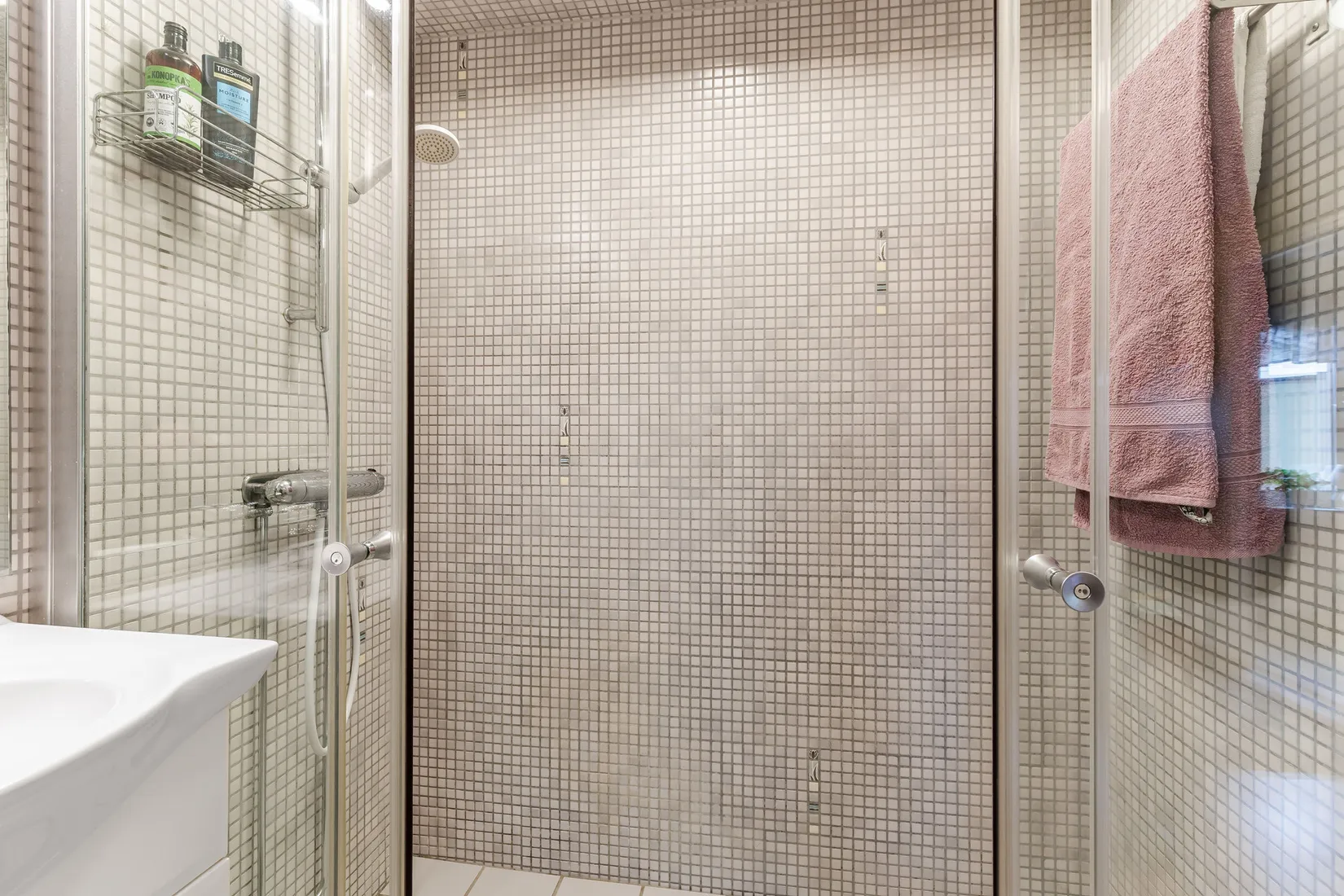 Radhus, Stenvägen 61C, Stenvägen, Strängnäs