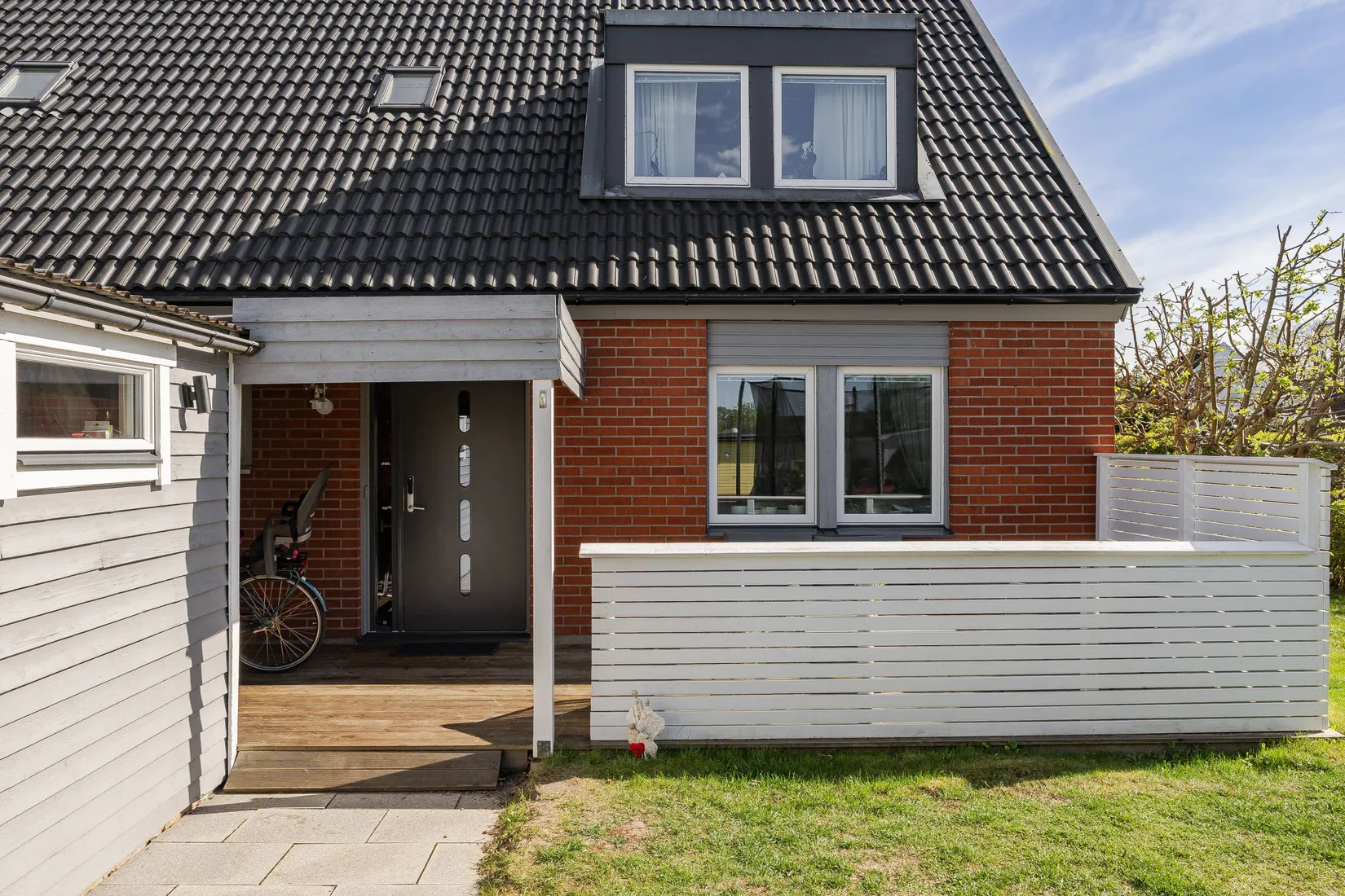 Radhus, Ekholmsvägen 485, Ekholmen, Linköping
