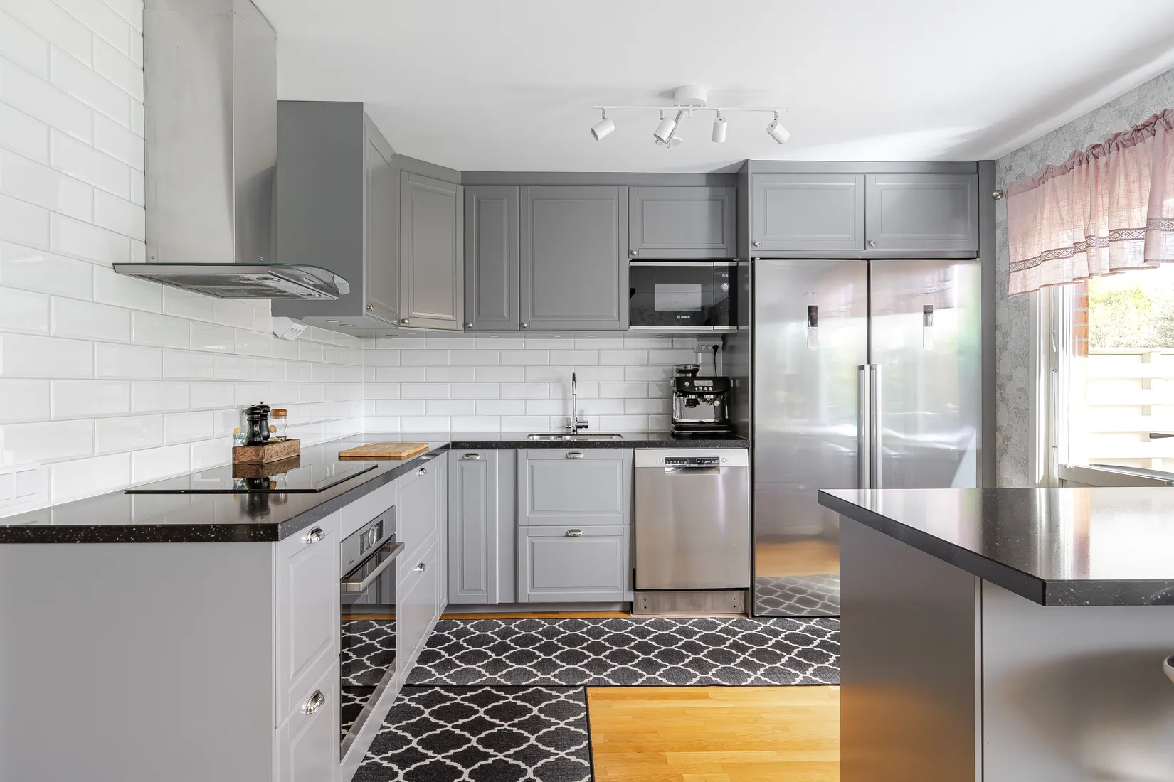 Radhus, Ekholmsvägen 485, Ekholmen, Linköping