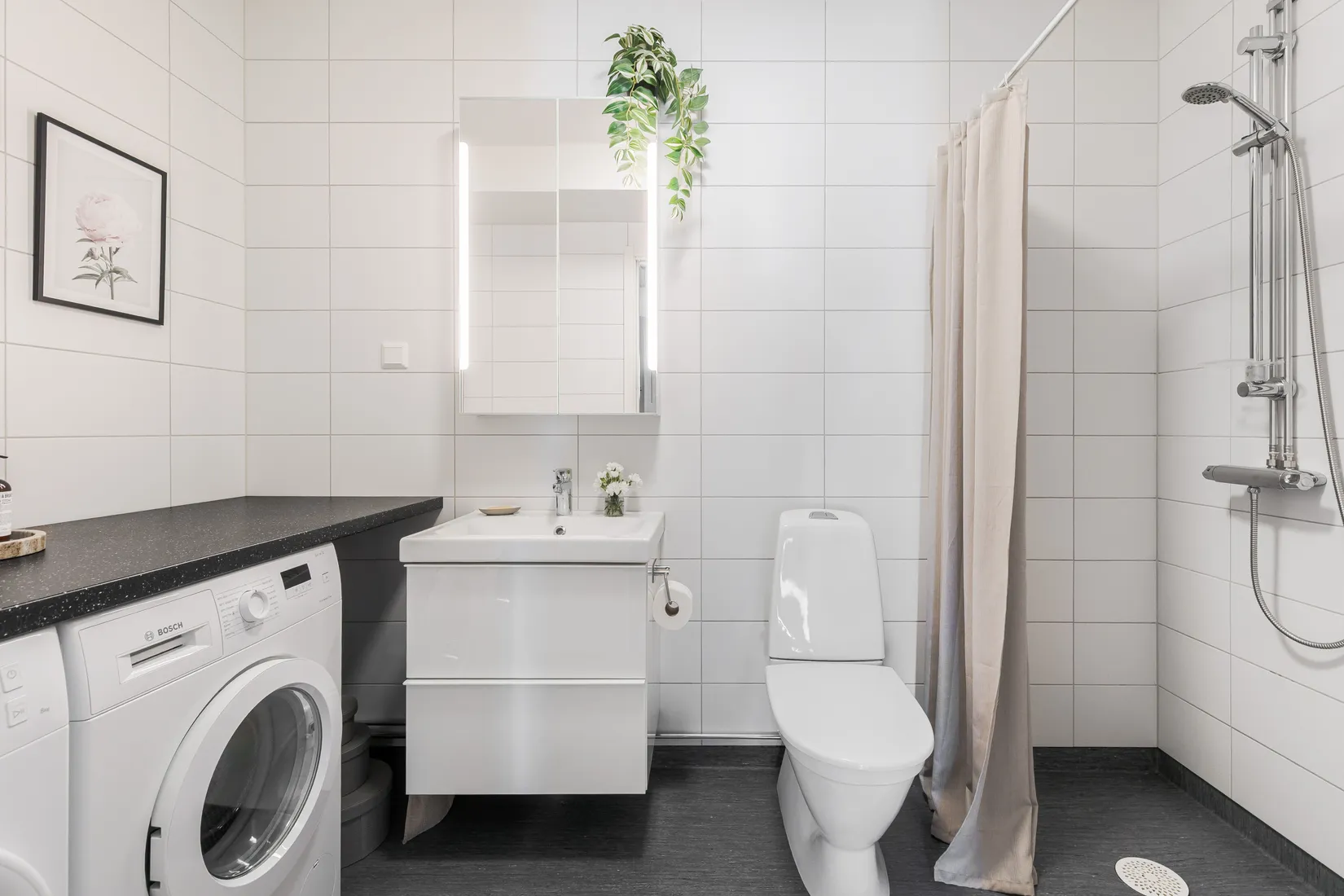 Bostadsrätt, Radhus, Revirvägen 20D, Marielundsviken, Strängnäs