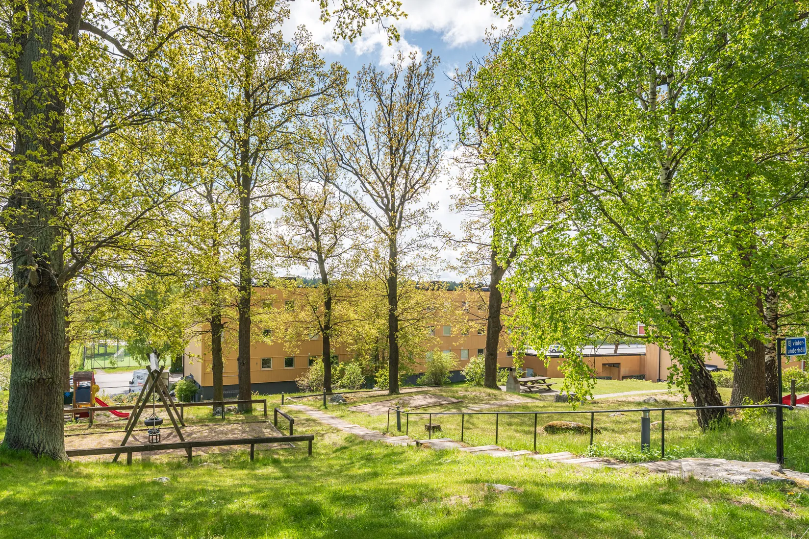 Bostadsrätt, Duvkullavägen 42B, Högst upp!, Duvbo, Sundbyberg