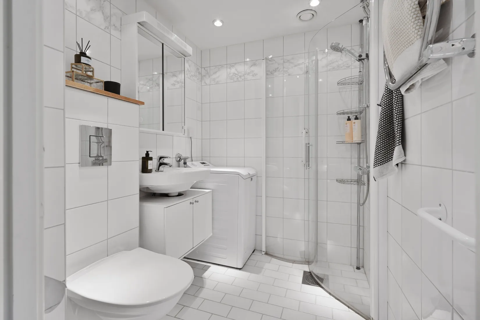 Bostadsrätt, Herrgårdsvägen 30, Centrala Väsby, Upplands Väsby