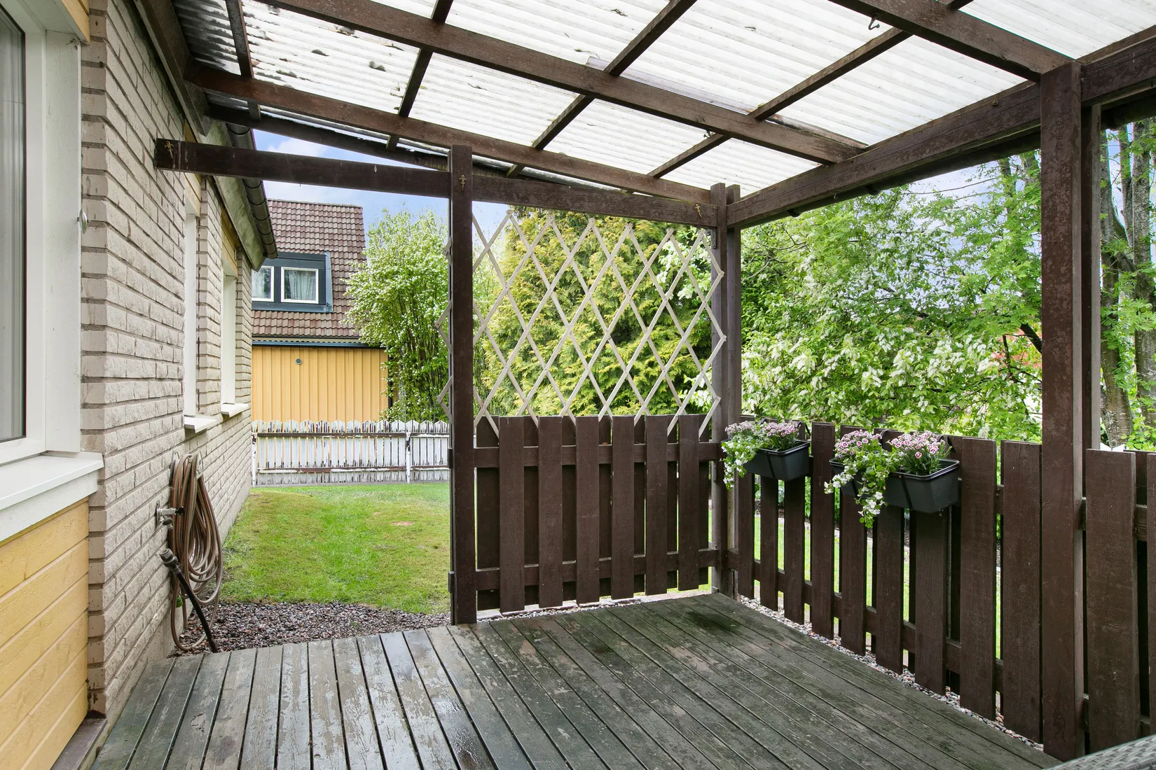 Radhus, Brisgatan 20, Andersberg, Gävle
