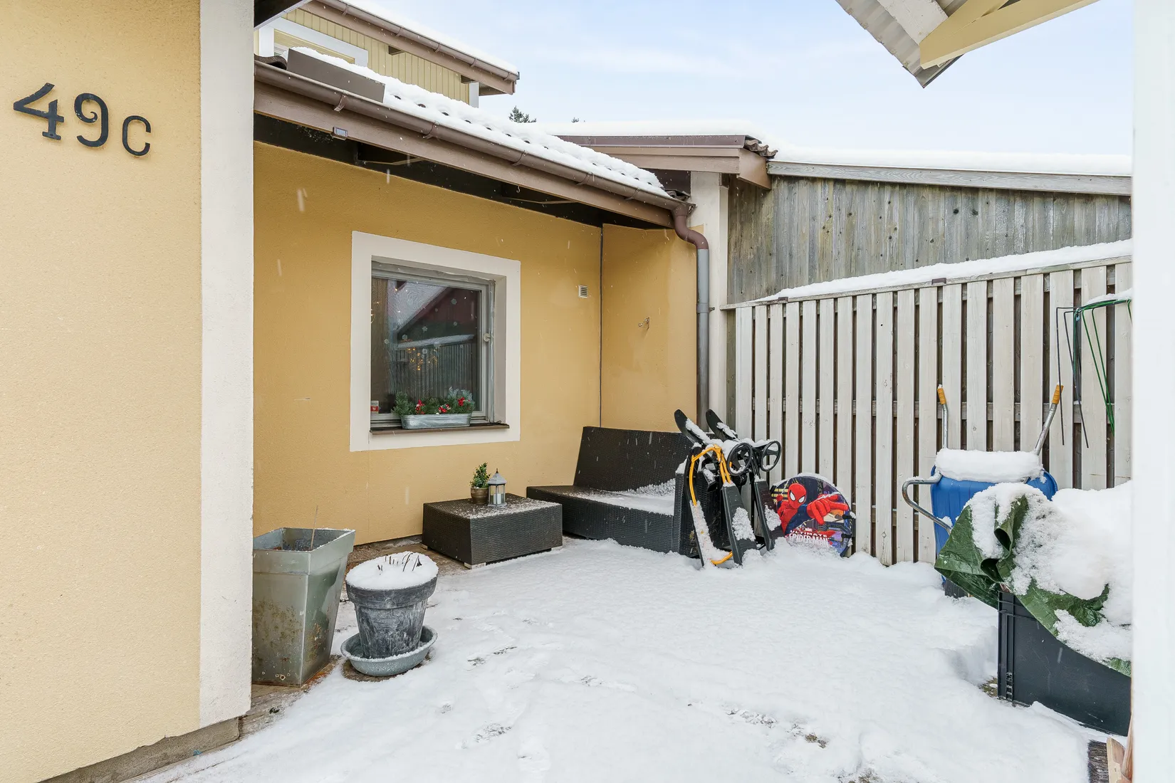 Bostadsrätt, Radhus, Hövdingavägen 49C, Södra Bomhus, Gävle