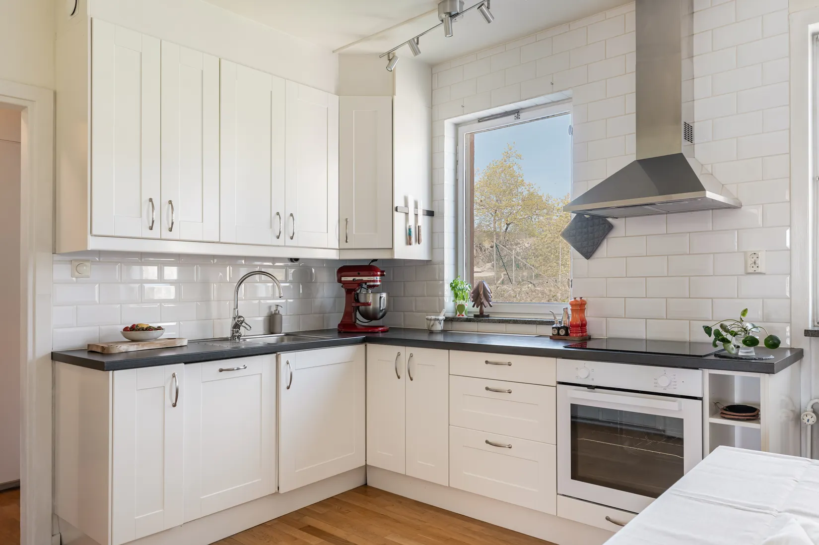 Bostadsrätt, Trädgårdsgatan 20A, vån 3, Lilla Alby - Centrala Sundbyberg, Sundbyberg