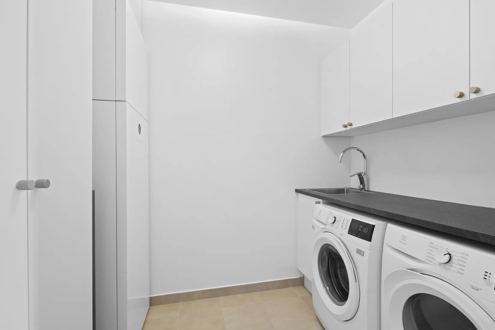 Bostadsrätt, Radhus, Djäknegatan 80B, Kapellgärdet, Uppsala