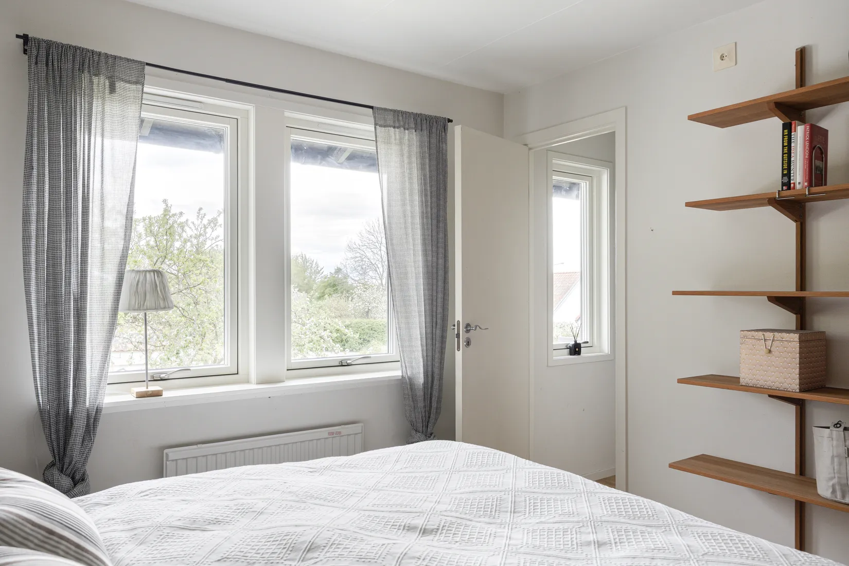 Villa, Radhus, Blomstergården 12, Hjärup, Staffanstorp