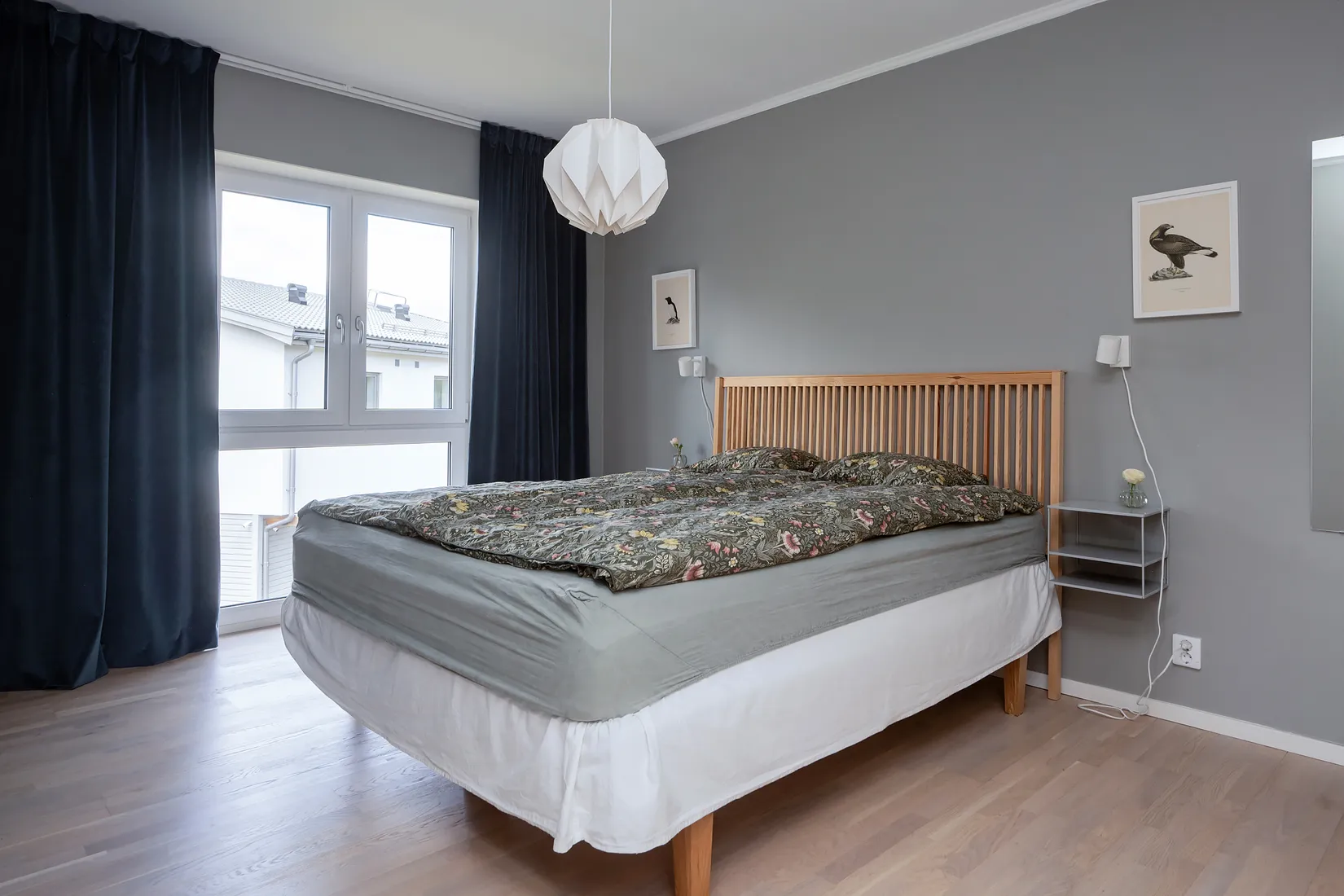 Radhus, Pantografvägen 10A, Högmora, Huddinge