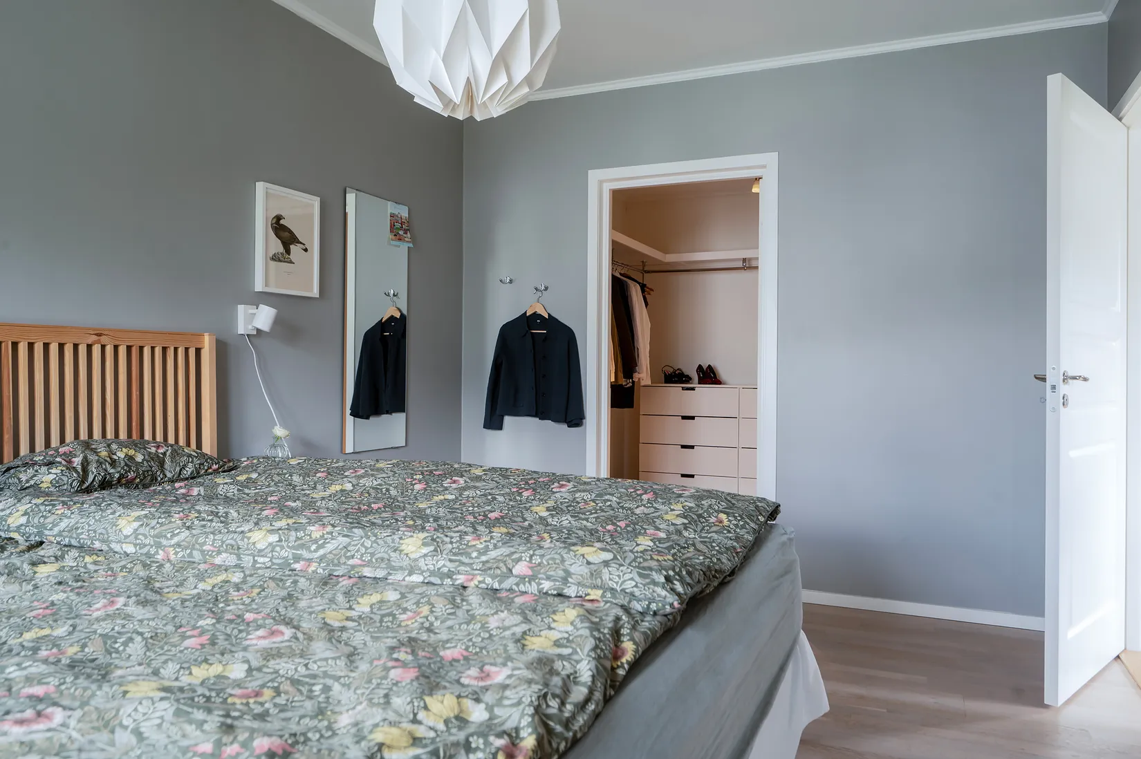 Radhus, Pantografvägen 10A, Högmora, Huddinge