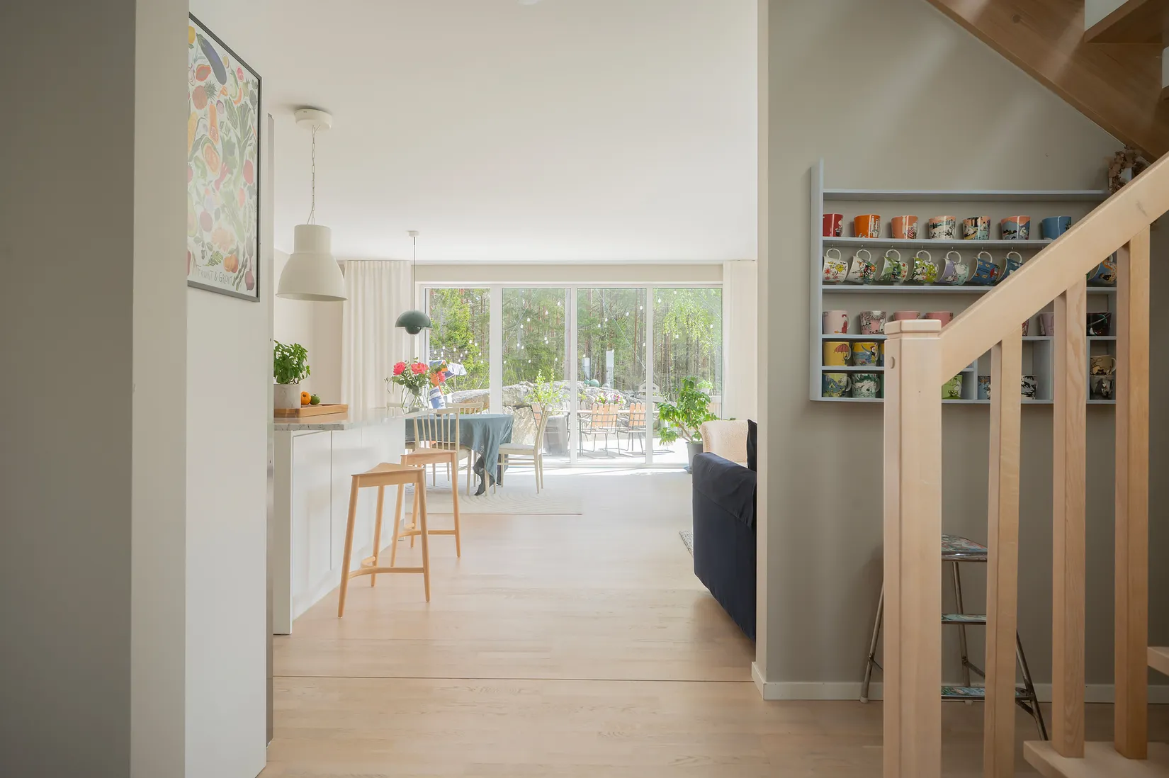 Radhus, Pantografvägen 10A, Högmora, Huddinge