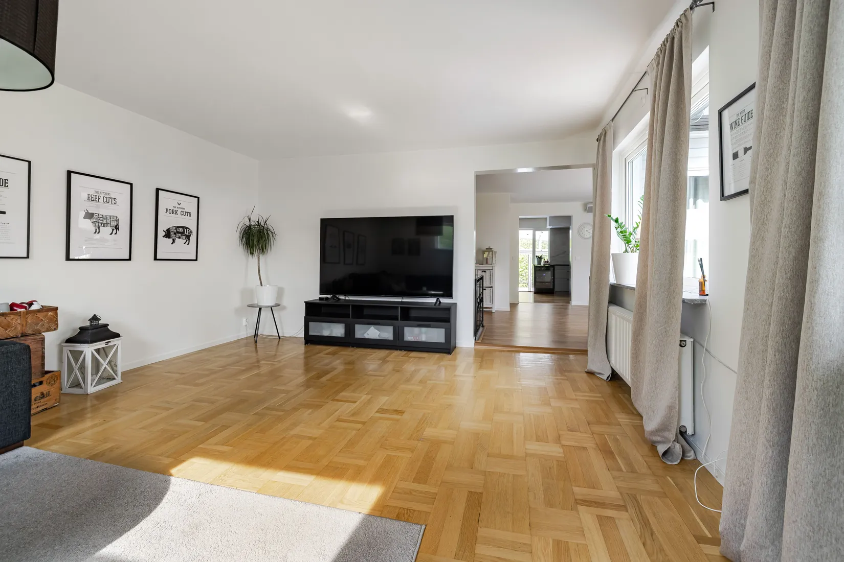 Villa, Slipvägen 12, Sanda, Strängnäs